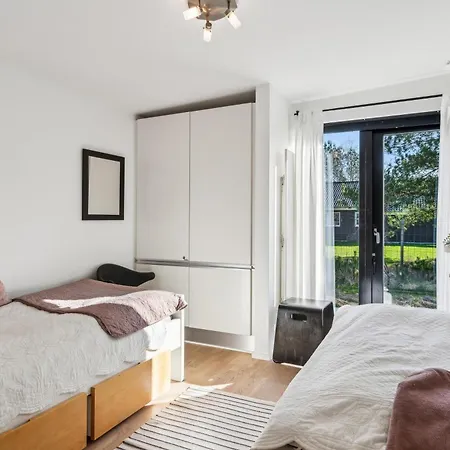 Holiday home Beautiful 8-person With Both Indoor And Outdoor Bath Ebeltoft
